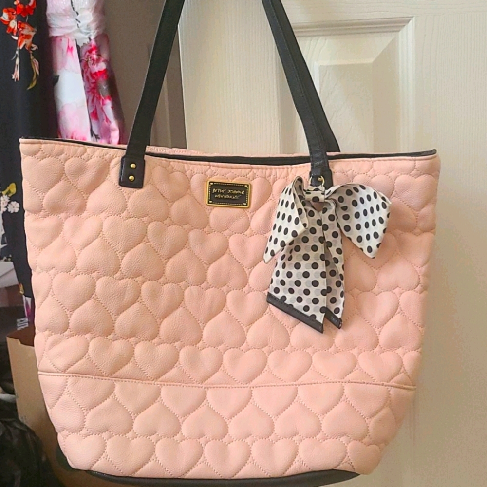 Large baby pink purse